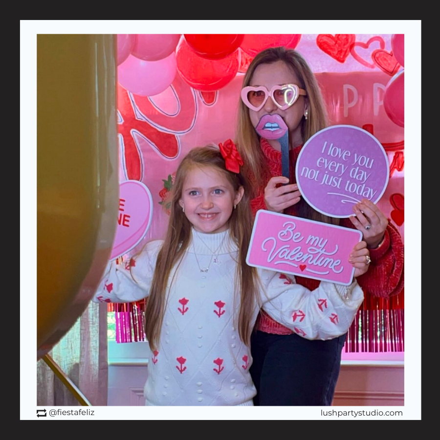 Valentine's Day photo booth props  by lush party studio